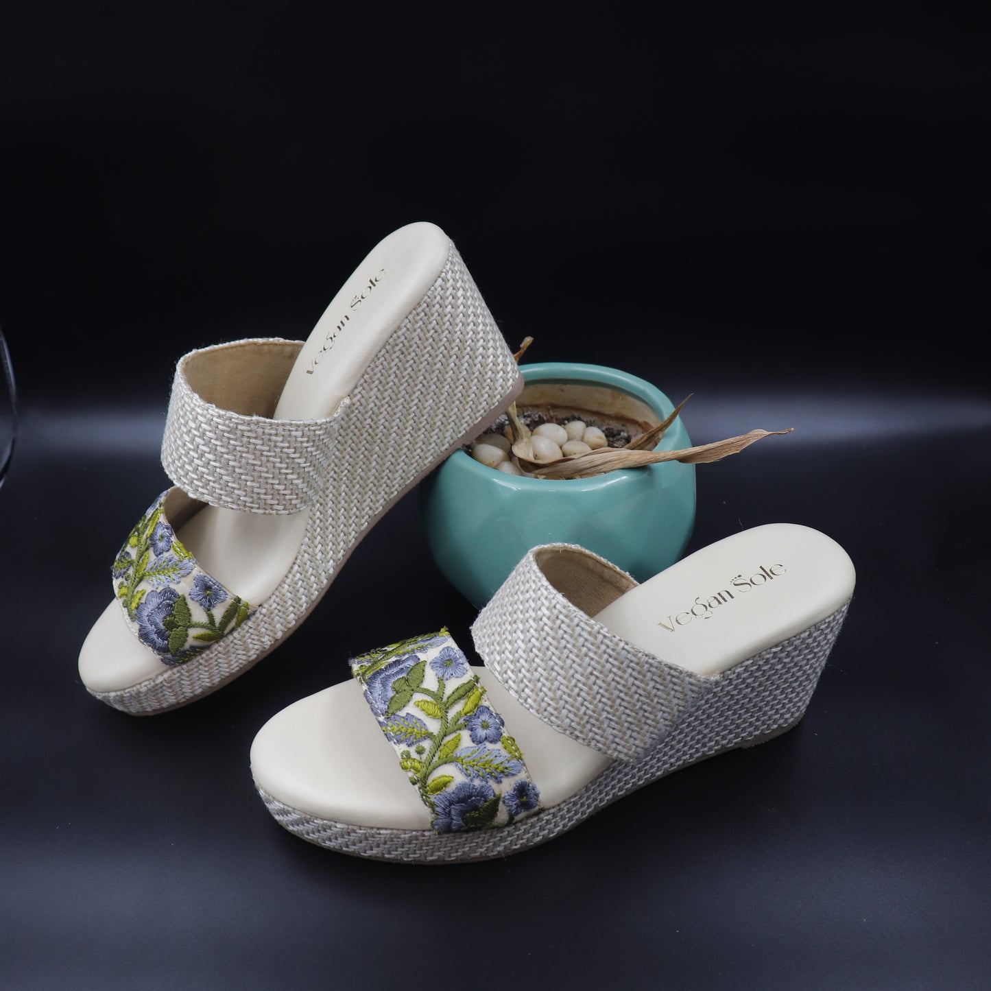 FLORAL TOE PLATFORM