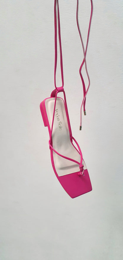 Tie-Up Flats