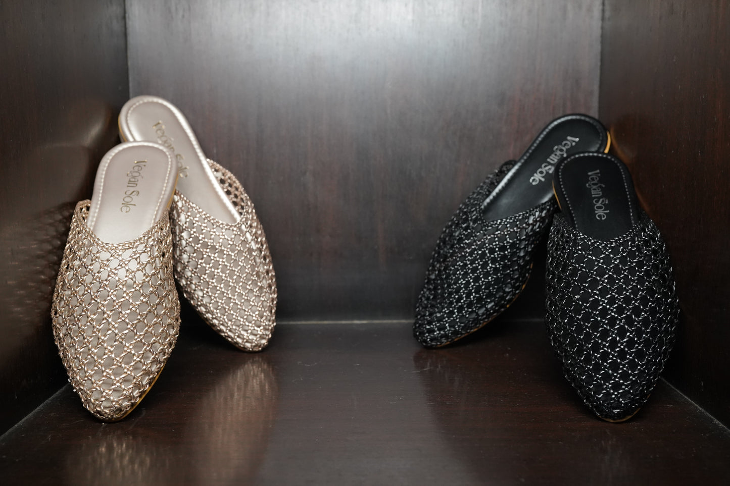 WEAVE FLATS