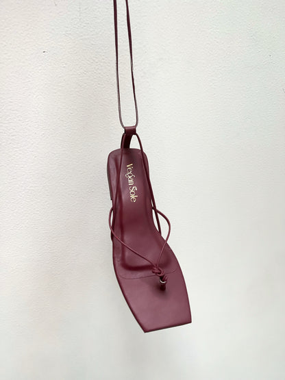 Tie-Up Flats