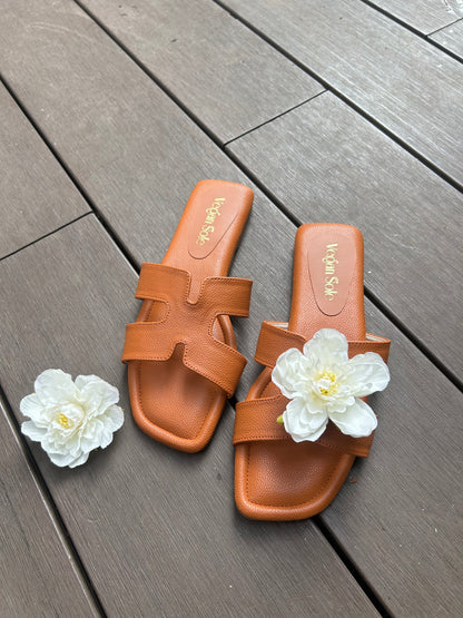 White Bloom Clip
