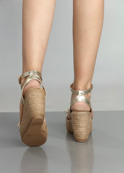 Dune Pearl Wedges